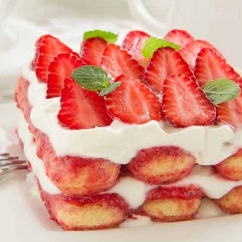 Strawberry Tiramisu